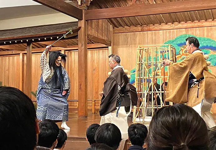 学校行事13: 能・狂言・歌舞伎鑑賞の様子