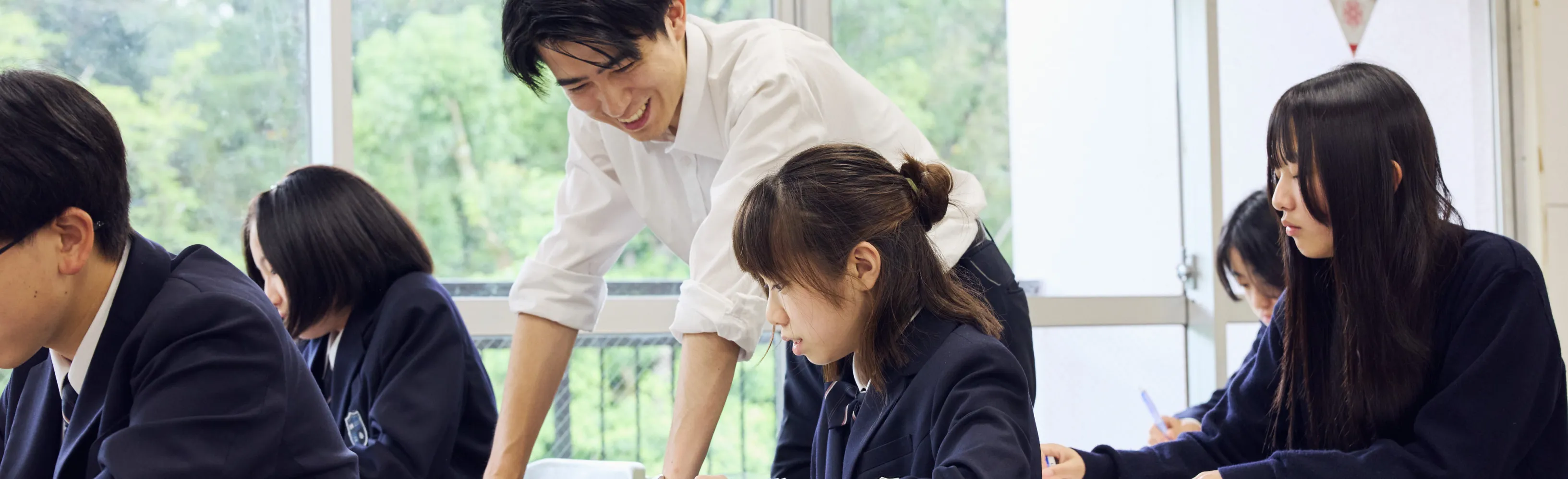 穎明館中学高等学校 キャリア教育 メインビジュアル